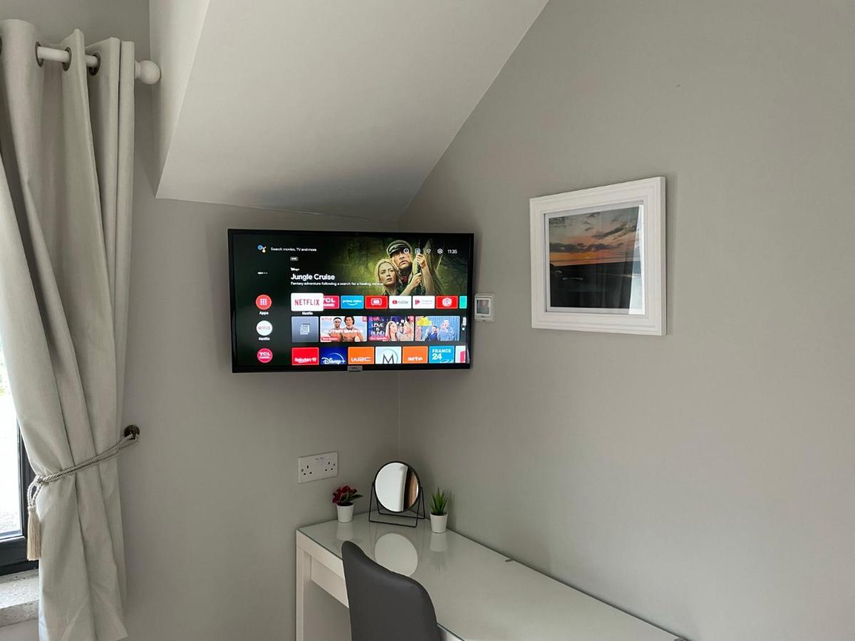 The Ce Hideout Apartman Tralee Kültér fotó