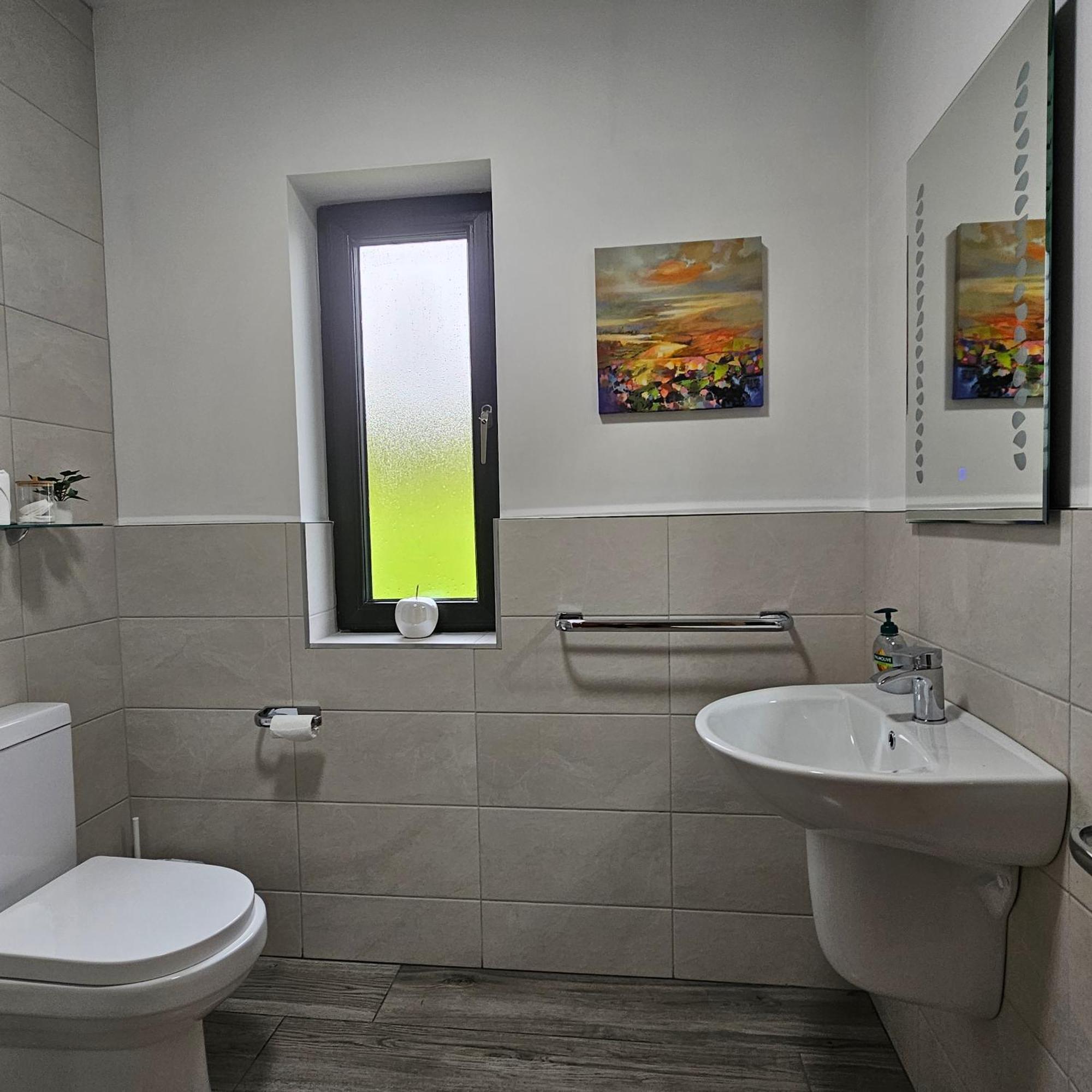 The Ce Hideout Apartman Tralee Kültér fotó